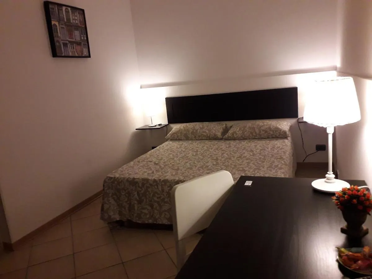 Homestay Fontanarossa Airport Home Catania Italy